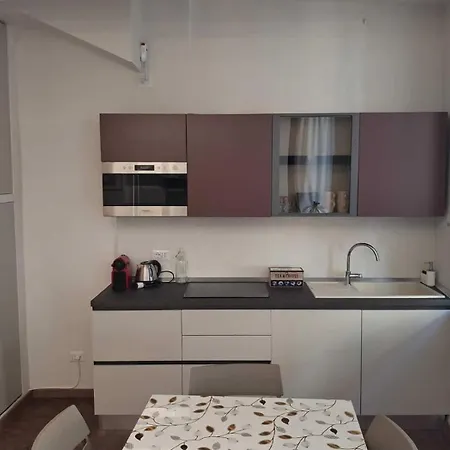 Sanmartino8 - 6 Posti In Centro Storico - Naonbnb * Siena